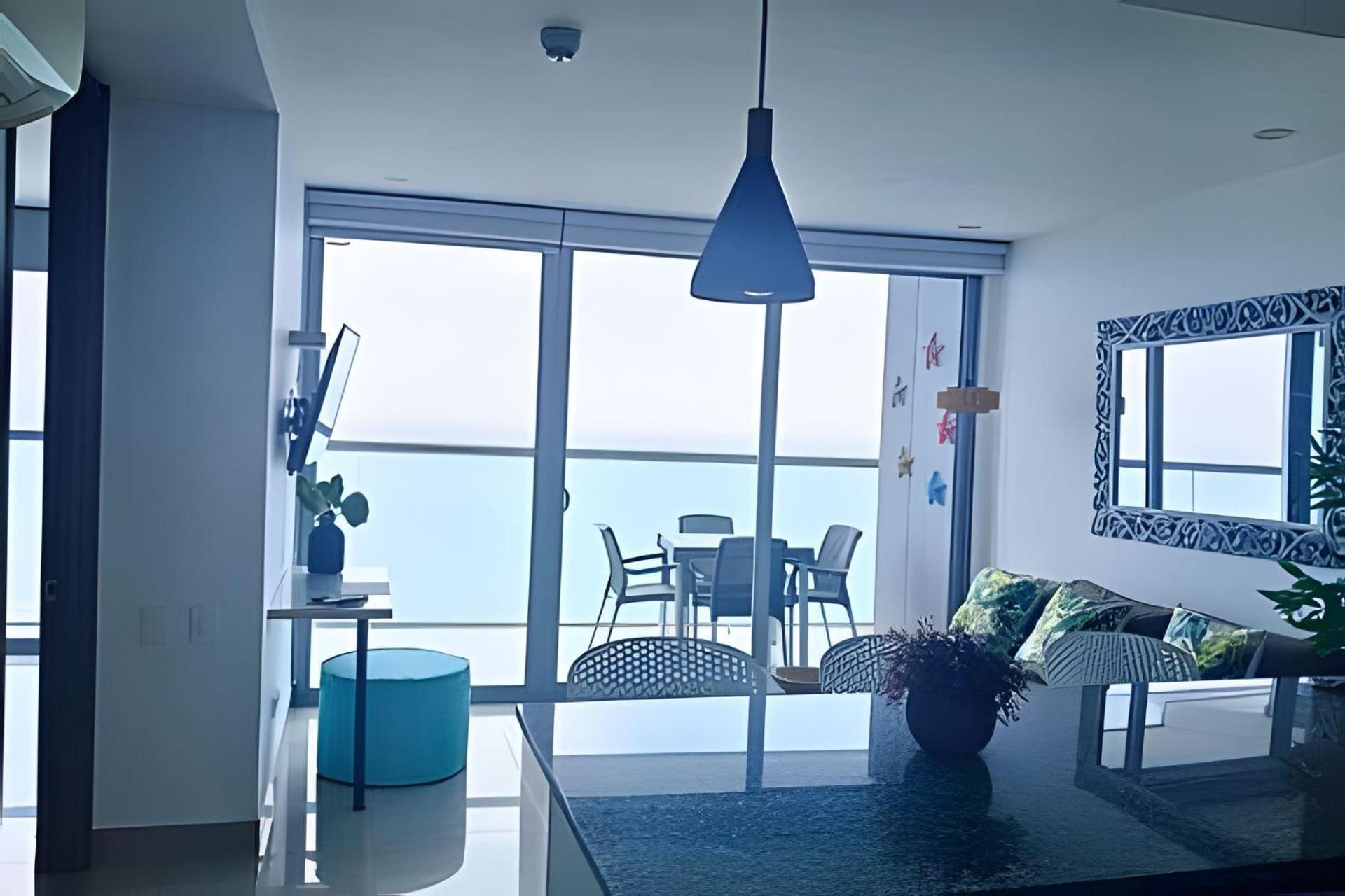 Luxury Escape: Sea, Comfort & Style Apartment *