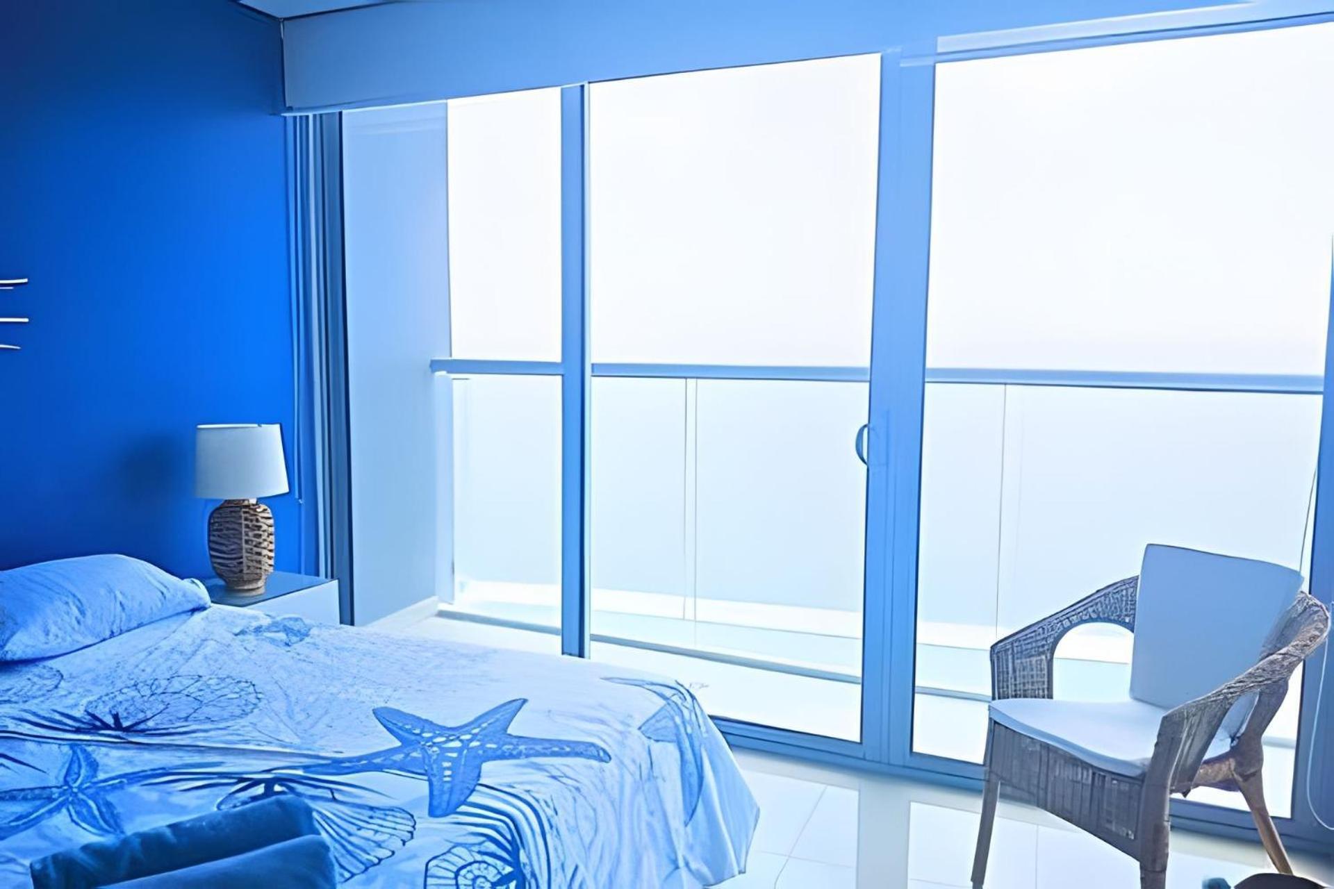 Luxury Escape: Sea, Comfort & Style *