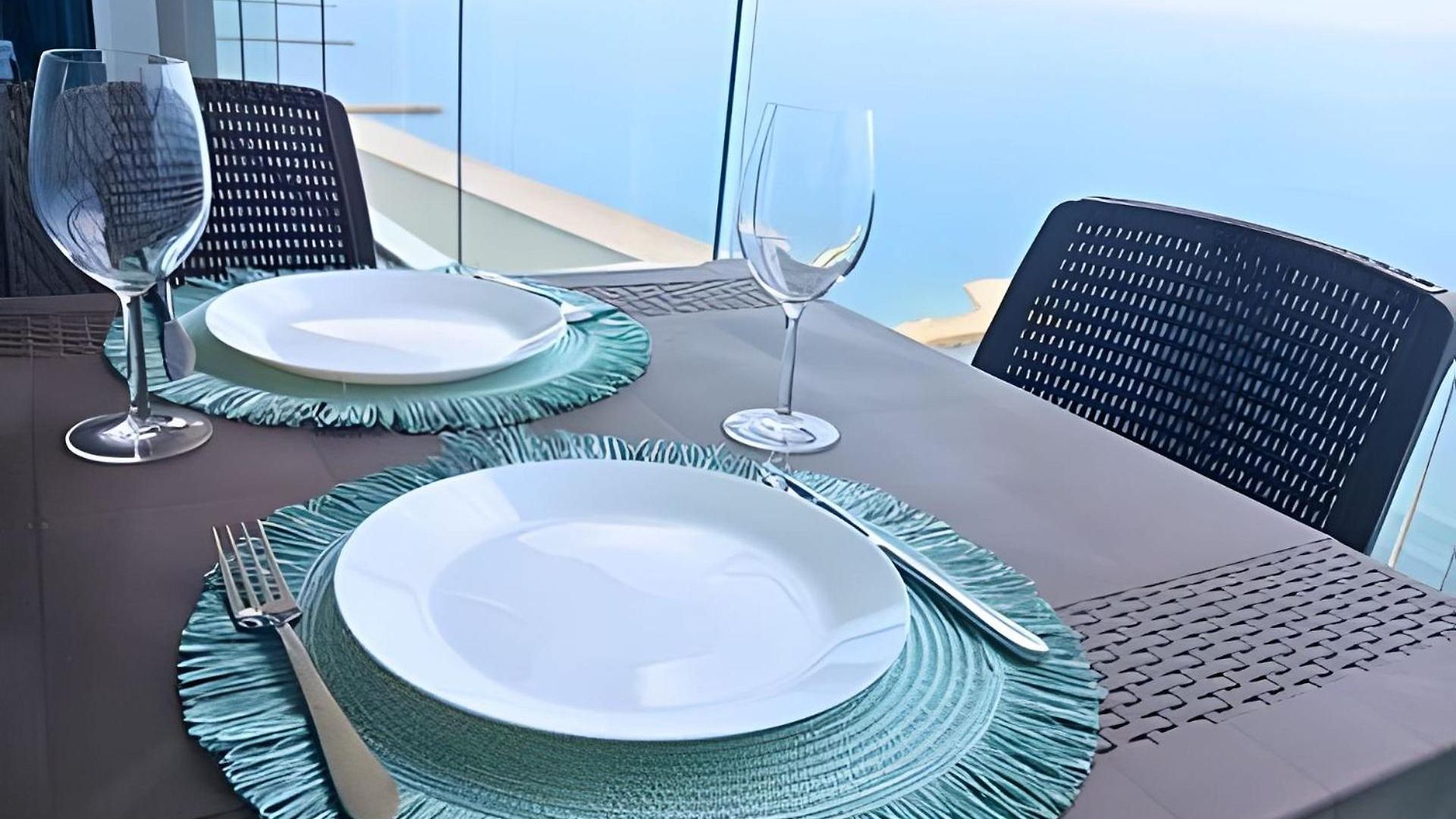Luxury Escape: Sea, Comfort & Style Apartment *