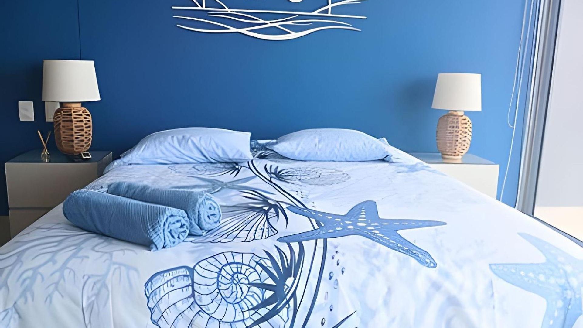 Luxury Escape: Sea, Comfort & Style Apartment