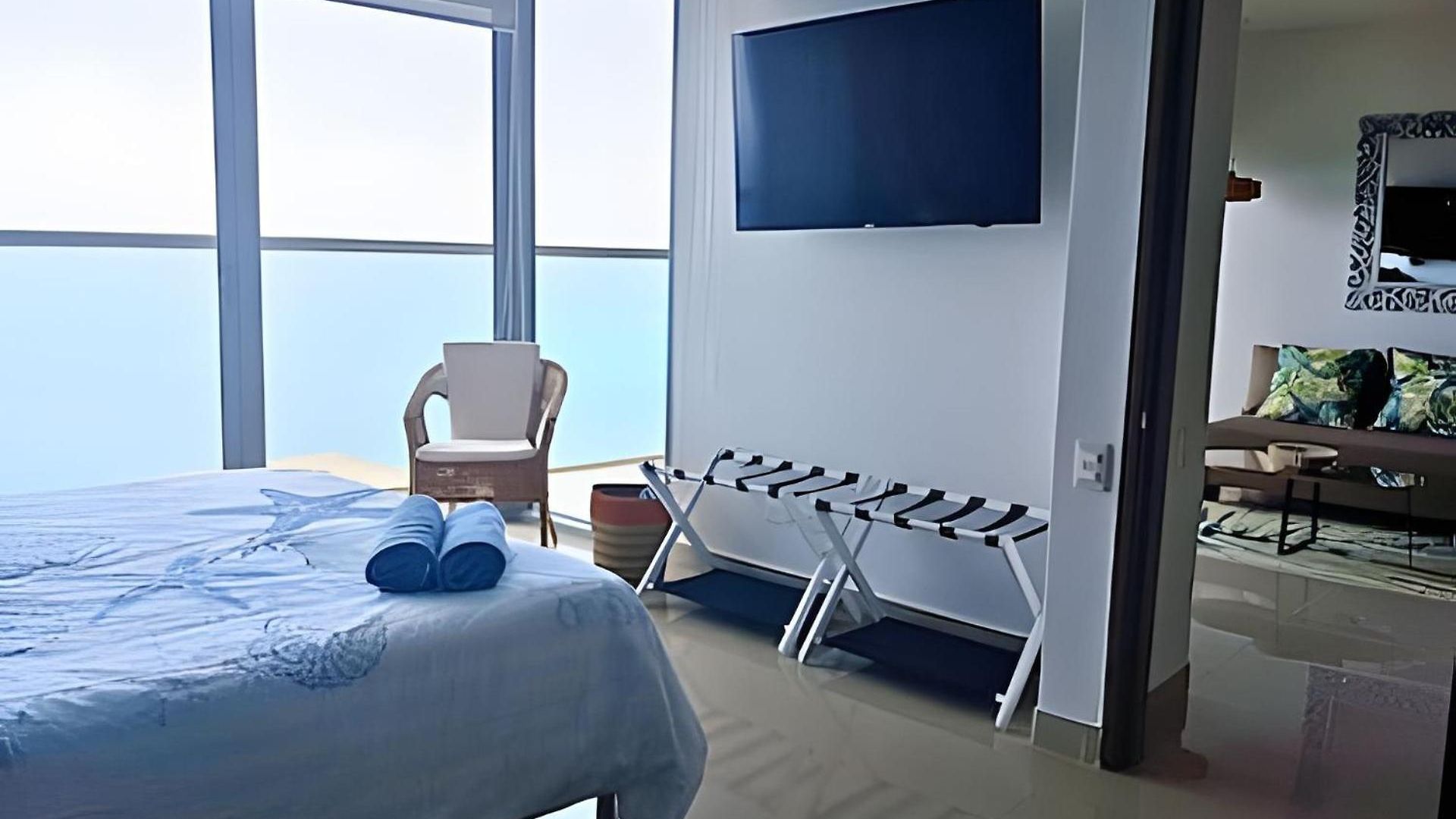 Luxury Escape: Sea, Comfort & Style Apartment *