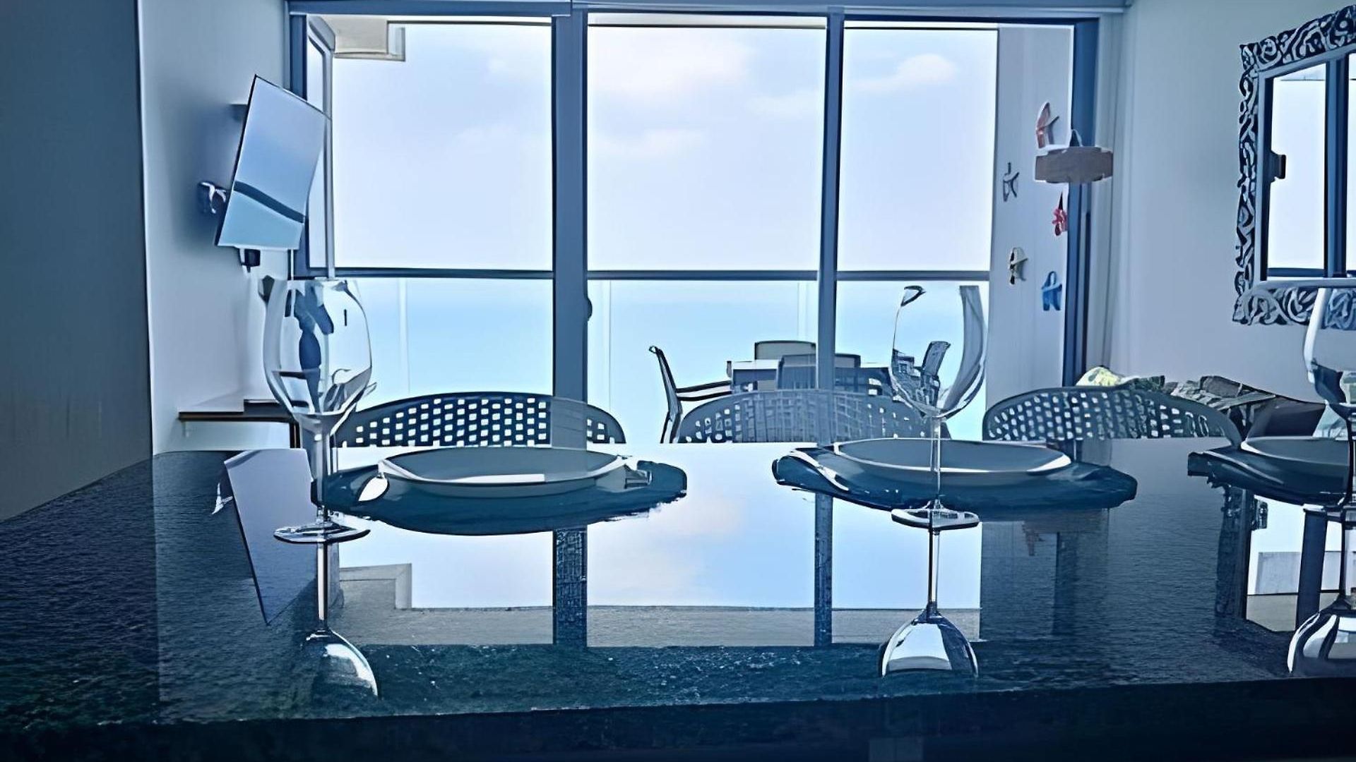 Luxury Escape: Sea, Comfort & Style Apartment