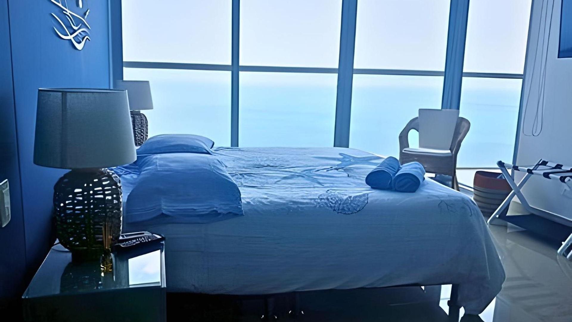 Luxury Escape: Sea, Comfort & Style