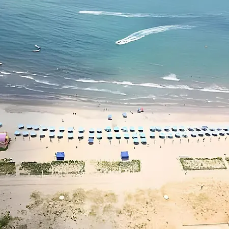 Apartamento Luxury Escape: Sea, Comfort & Style *