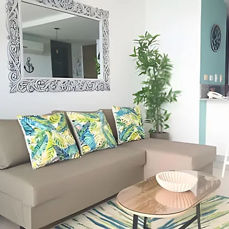 Apartamento Luxury Escape: Sea, Comfort & Style