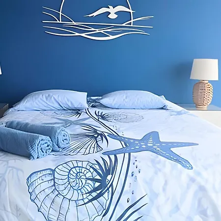 Luxury Escape: Sea, Comfort & Style Apartamento