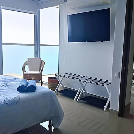 Luxury Escape: Sea, Comfort & Style Apartamento *