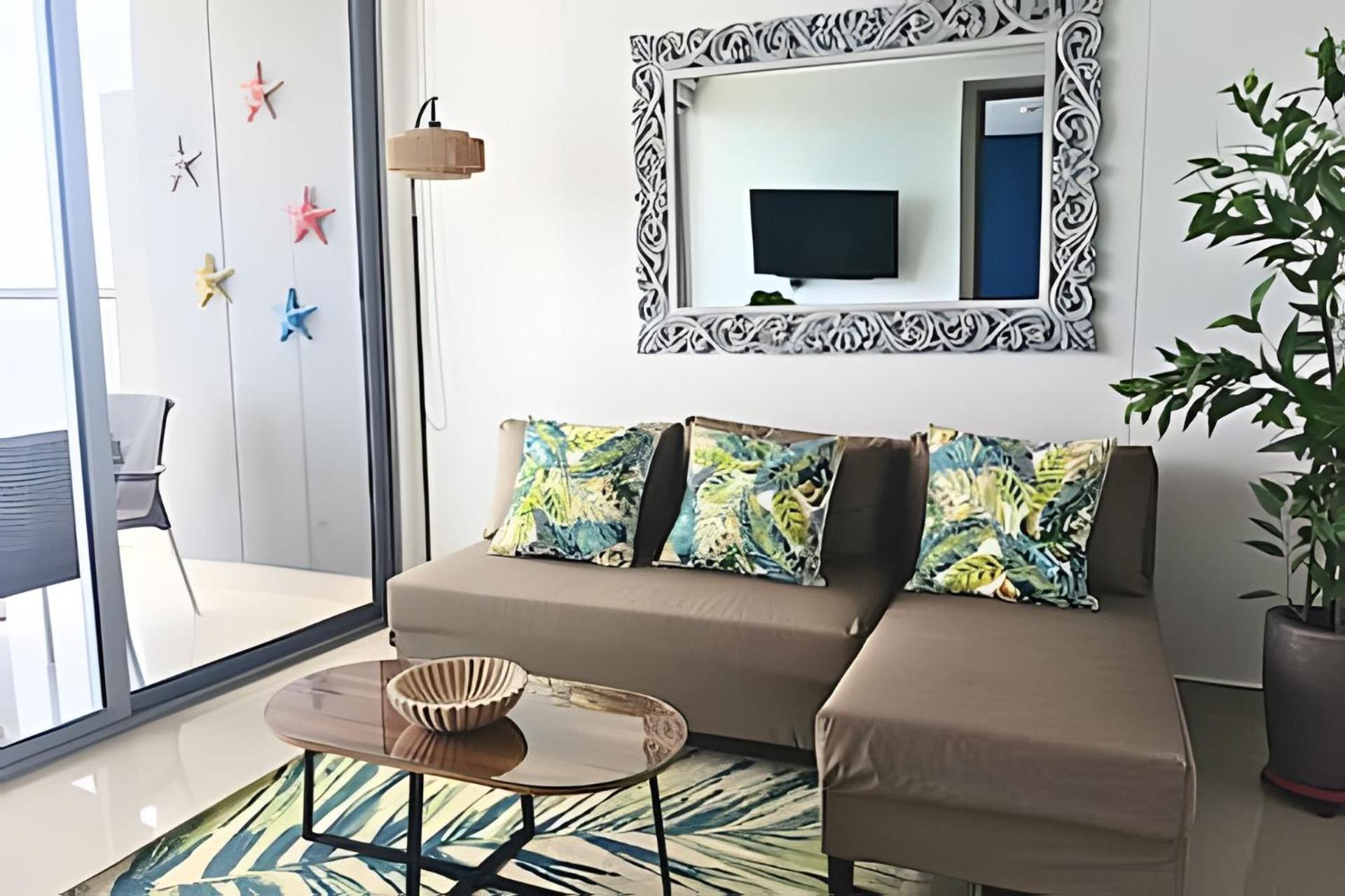 Apartamento Luxury Escape: Sea, Comfort & Style